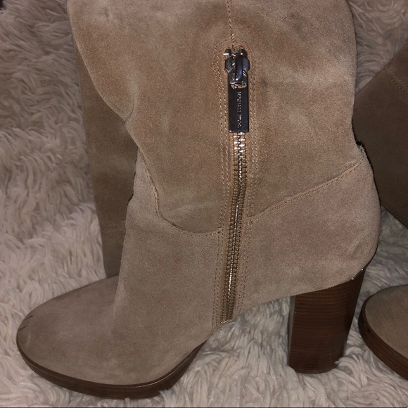 Michael Kors Taupe Suede Knee High Boots Sz 6M - Picture 5 of 5